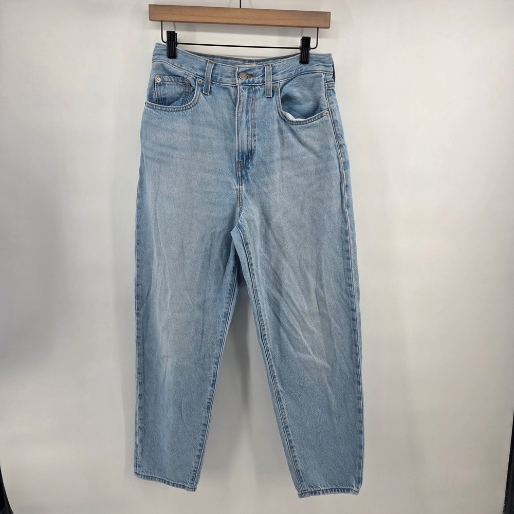 Levis Women Light Wash High Waisted Tapered Mom Jeans Denim Blue‎ 27